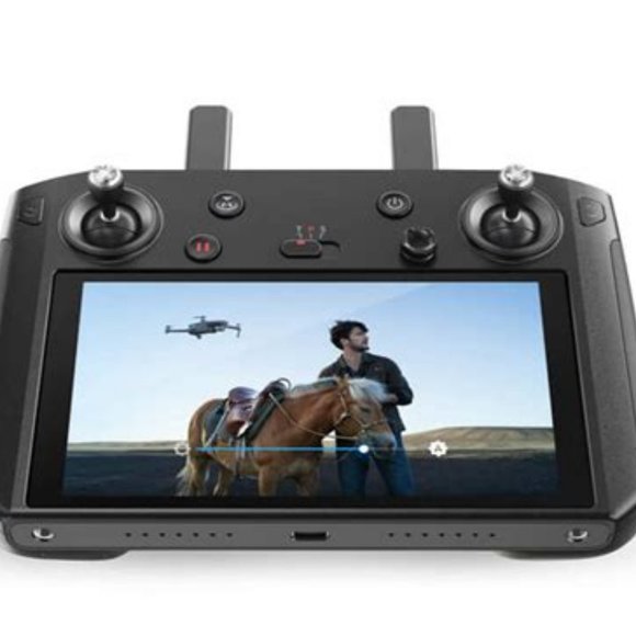 New DJI Mavic 2 Zoom with Smart Controller - Picture 5 of 14